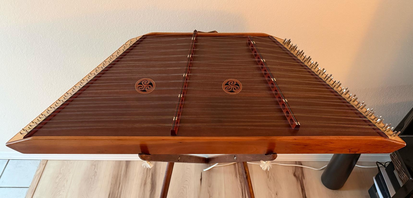 Cloud Nine 15/14 Hammered Dulcimer